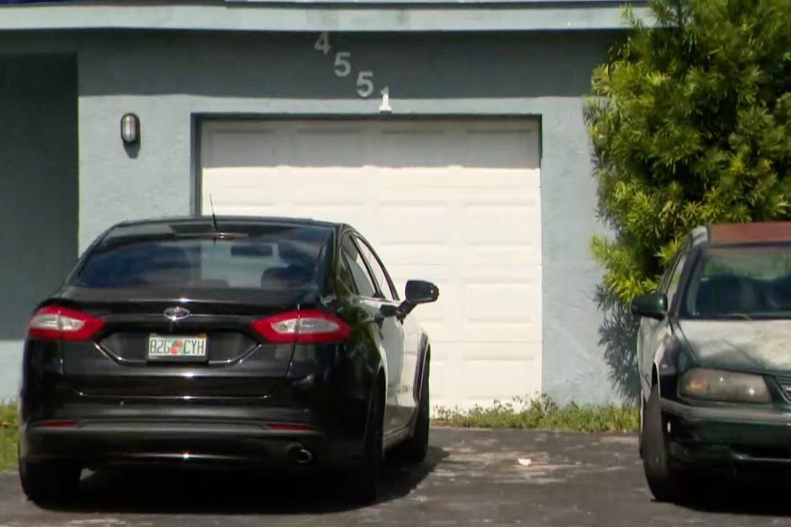 Florida officer took possession of man's home after finding him dead 4 ...