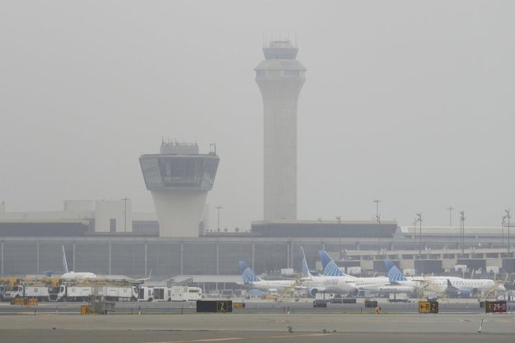 What to know about flight delays and cancellations at Newark airport