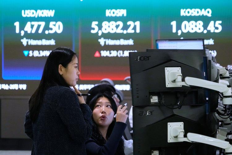 Stocks drift lower and oil prices ease ahead of planned US-Iran talks