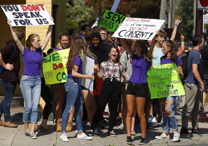 Tens of thousands of high school students walk out en masse to protest ...