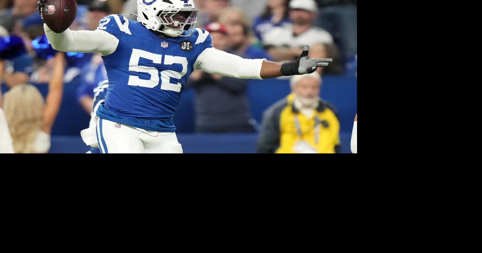 Falcons finalize contracts with veteran edge rushers Ebukam and Ojulari ...