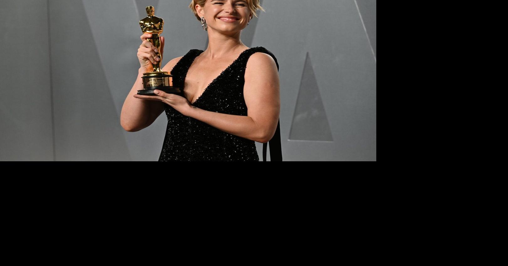 Burgers, cocktails, sparkly new duds: Oscar winners, losers and guests hit the after-parties