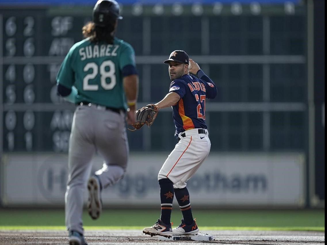 Official official Jose Altuve Houston Astros 2,000 Career Hits