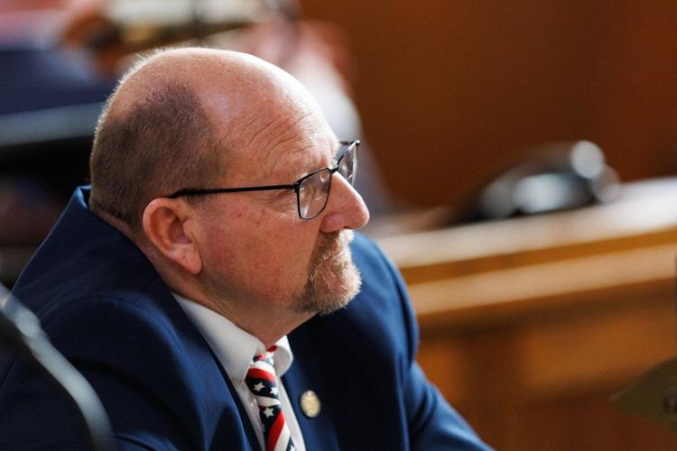 Tearful Nebraska state Sen. McKeon resigns amid accusations of ...
