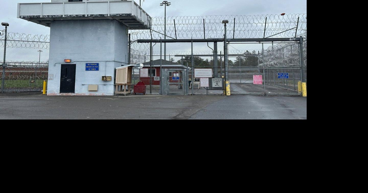 Former prison guard pleads guilty to manslaughter in New York inmate’s fatal beating
