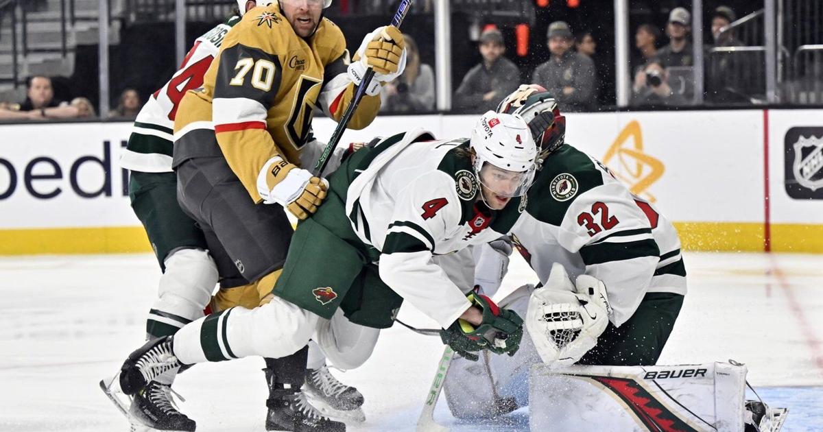 Jets sign Cole Koepke, Tanner Pearson to one-year contracts