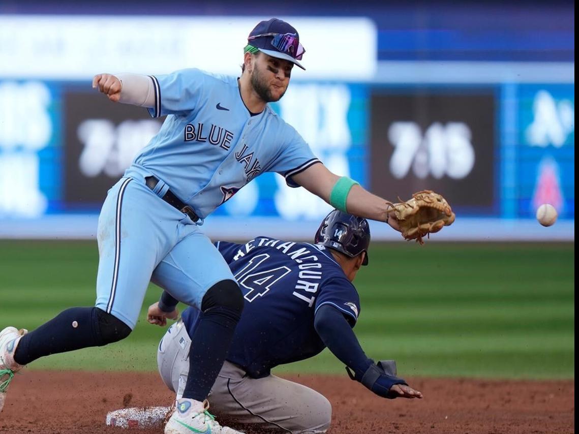 Rays edge Blue Jays in 10 innings, 7-5