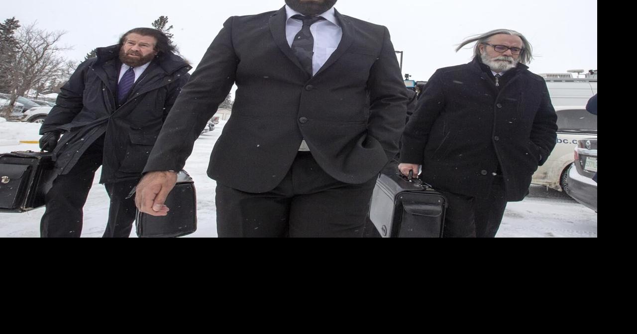 Lawyer for trucker who caused deadly Broncos crash says families have ...