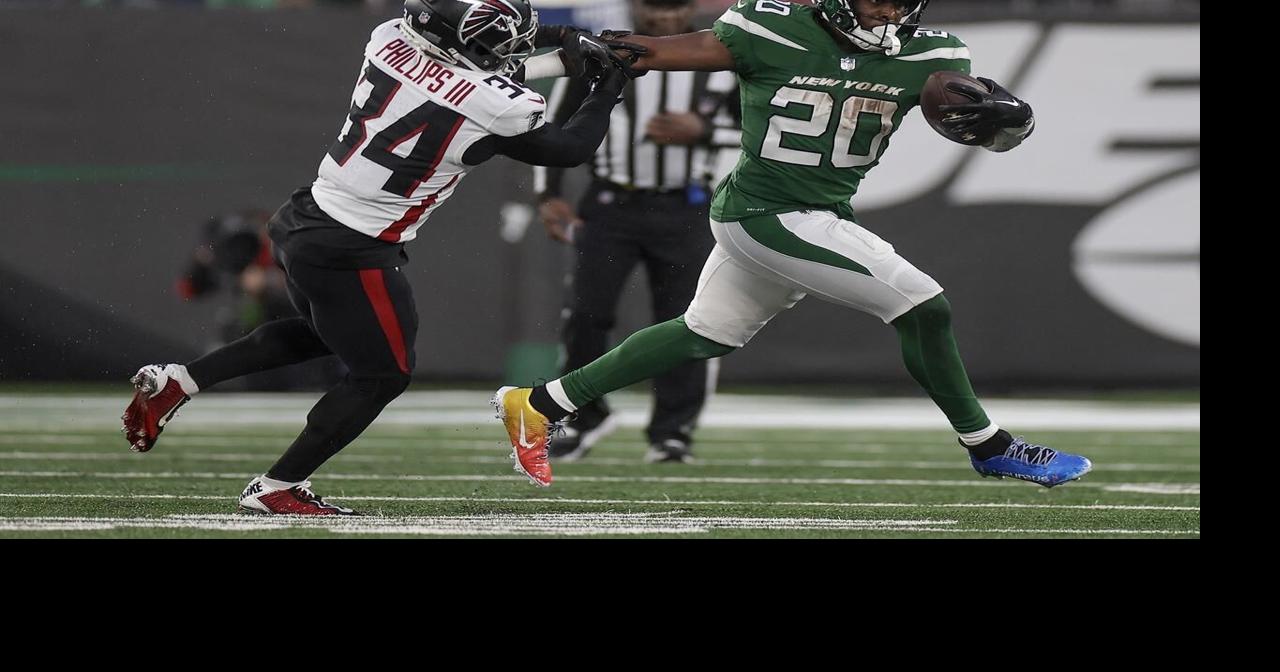 Jets not yet set on who'll start at quarterback Sunday against the Texans