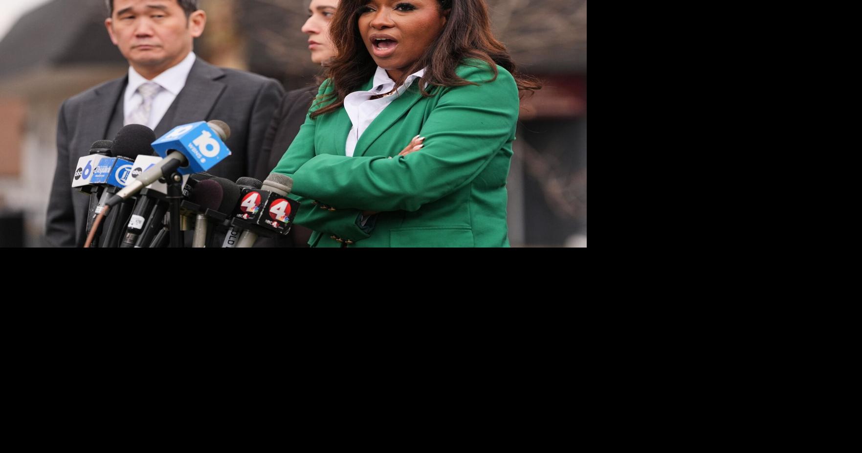 Billionaire Les Wexner says he was ‘duped’ by adviser Jeffrey Epstein, ‘a world-class con man’