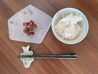 A simple recipe for tsukudani, an everyday Japanese side dish to eat with hot rice
