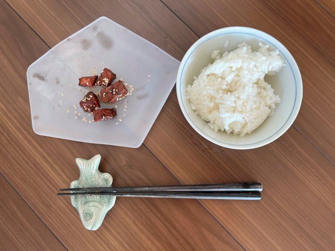 A simple recipe for tsukudani, an everyday Japanese side dish to eat with hot rice
