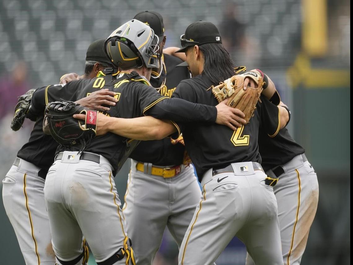 Pirates 1B Ji Man Choi out 8 weeks with left Achilles strain