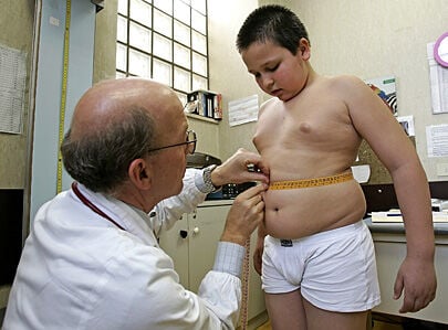 MDs fight obesity with tape measure