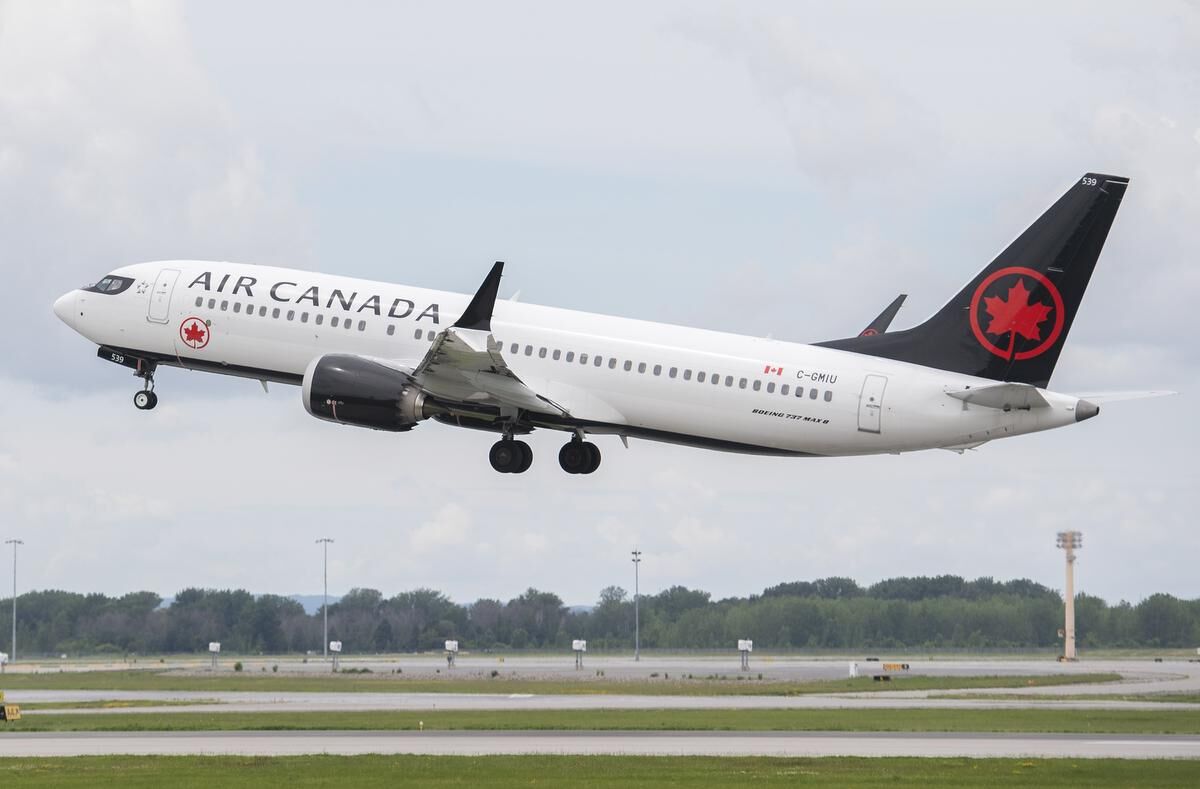 Gold is on the rise as Air Canada experiences turbulence