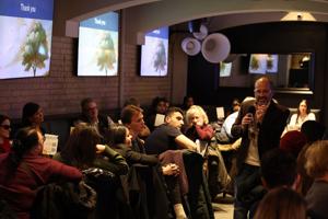 Pint of beer, side of ‘edutainment’: Why Toronto’s young professionals are flocking to academic lectures at the pub