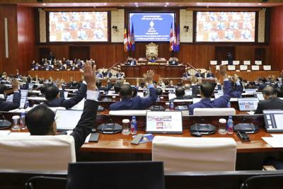Cambodian lawmakers pass constitutional amendment allowing government to revoke citizenship