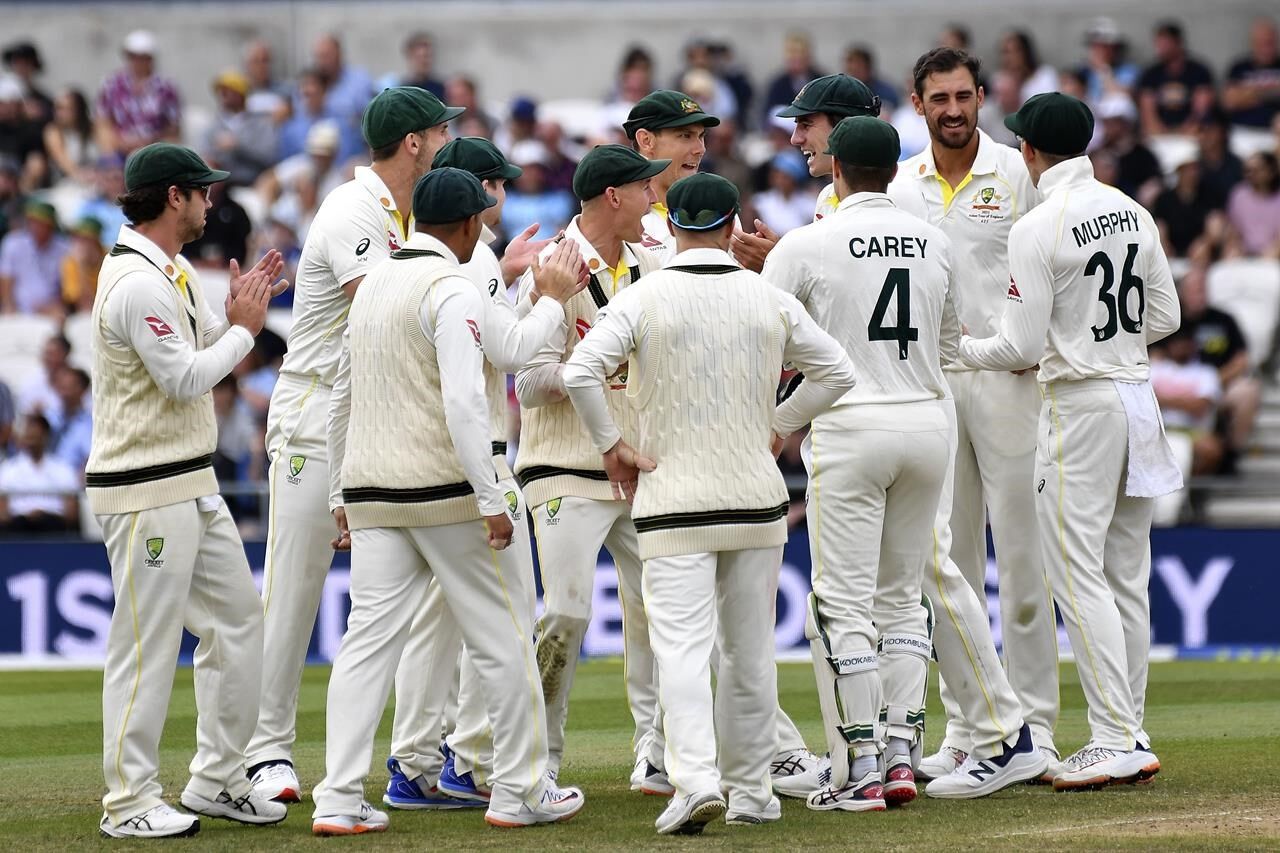 England Keeps Ashes Series Alive With Dramatic 3-wicket Win Over Australia