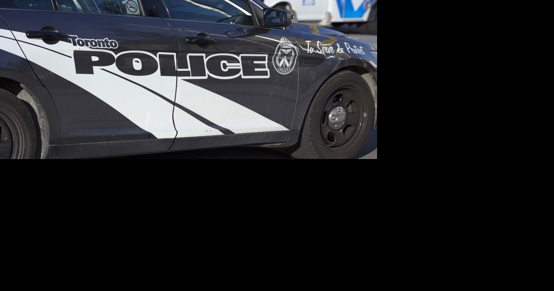 Two tow trucks shot at in Scarborough plaza parking lot