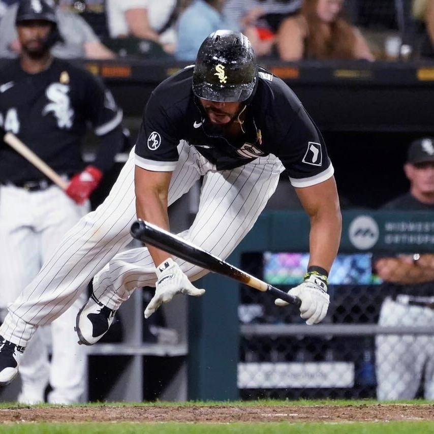 Rookie Sheets hits 2 HRs, White Sox beat Pirates 6-3