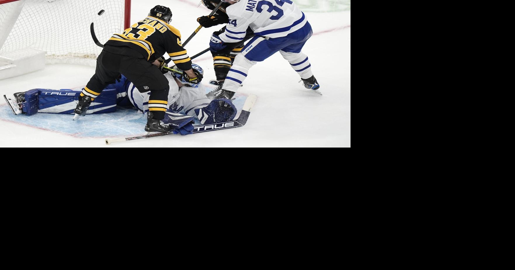 Maple Leafs’ Auston Matthews plays hero and goat in OT loss