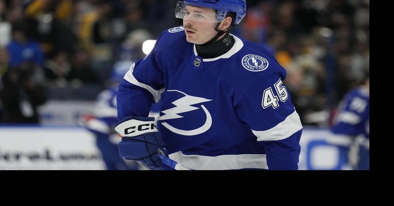 #39 Time rolls on #39 : NHLers talk neck protection after AHL mandate