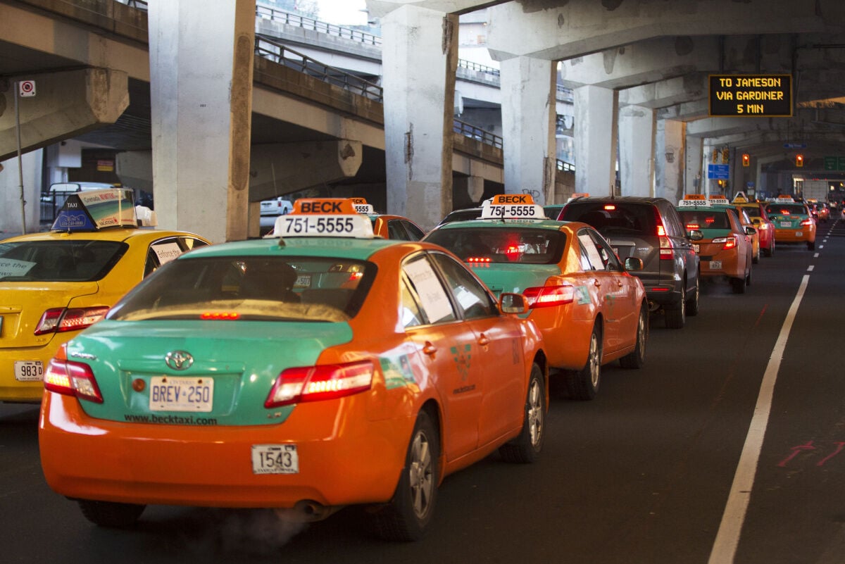 Women taken for a costly ride by phony Beck taxi driver The Fixer