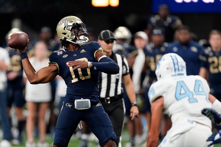 Sims sparks Ga. Tech to 4522 upset of No. 21 North Carolina
