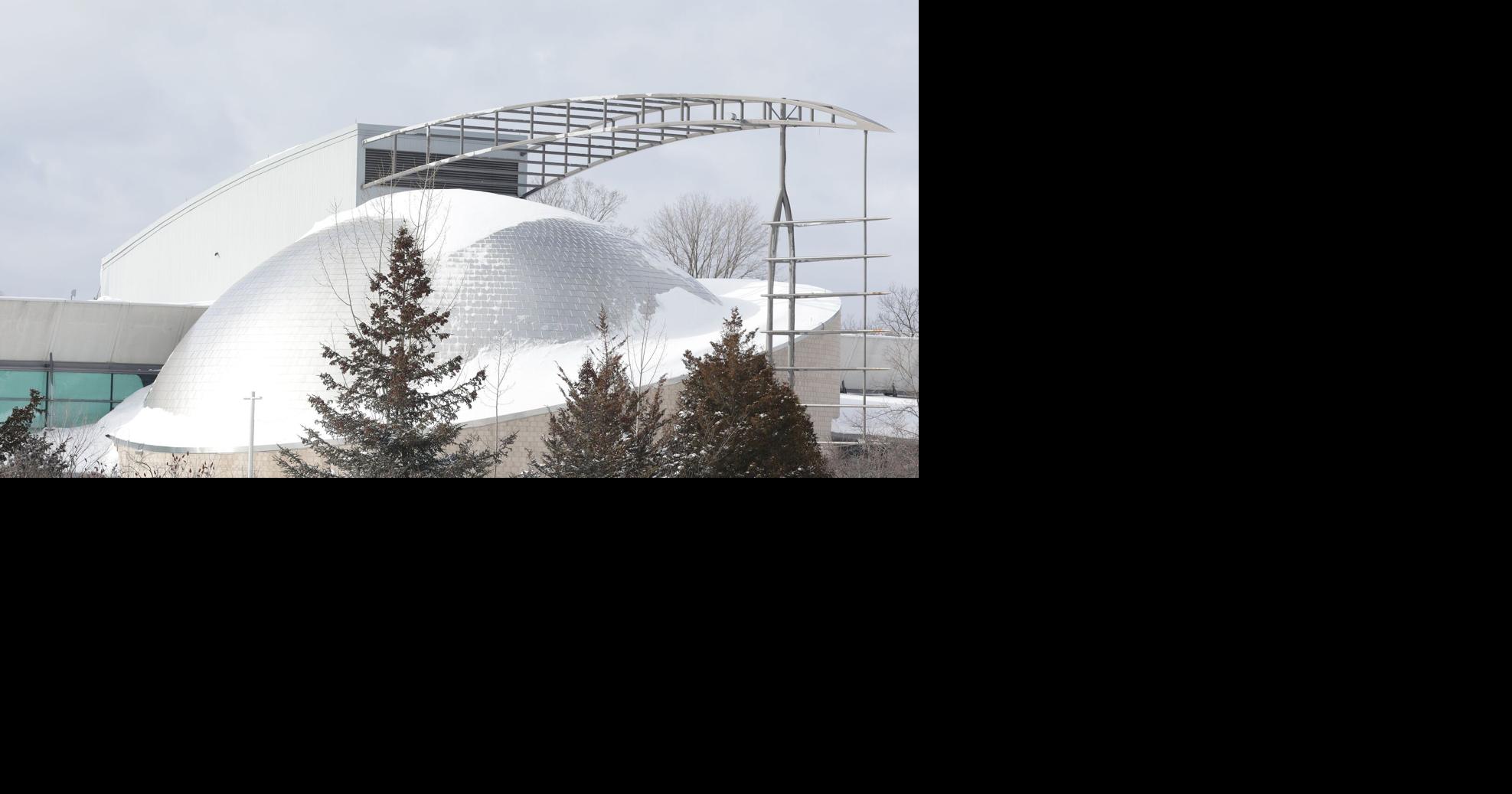 Is the Ontario Science Centre’s roof safe or not? Ford government’s rationale for closure questioned after record snowfall