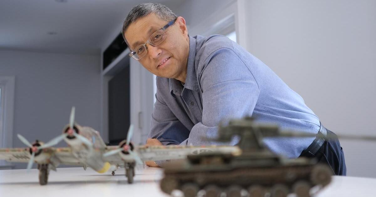 Model builders turn plastic kits into works of art