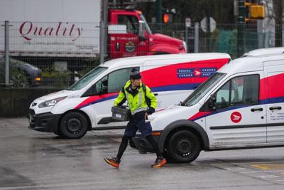 Ongoing strike threat could push more customers away from a struggling Canada Post