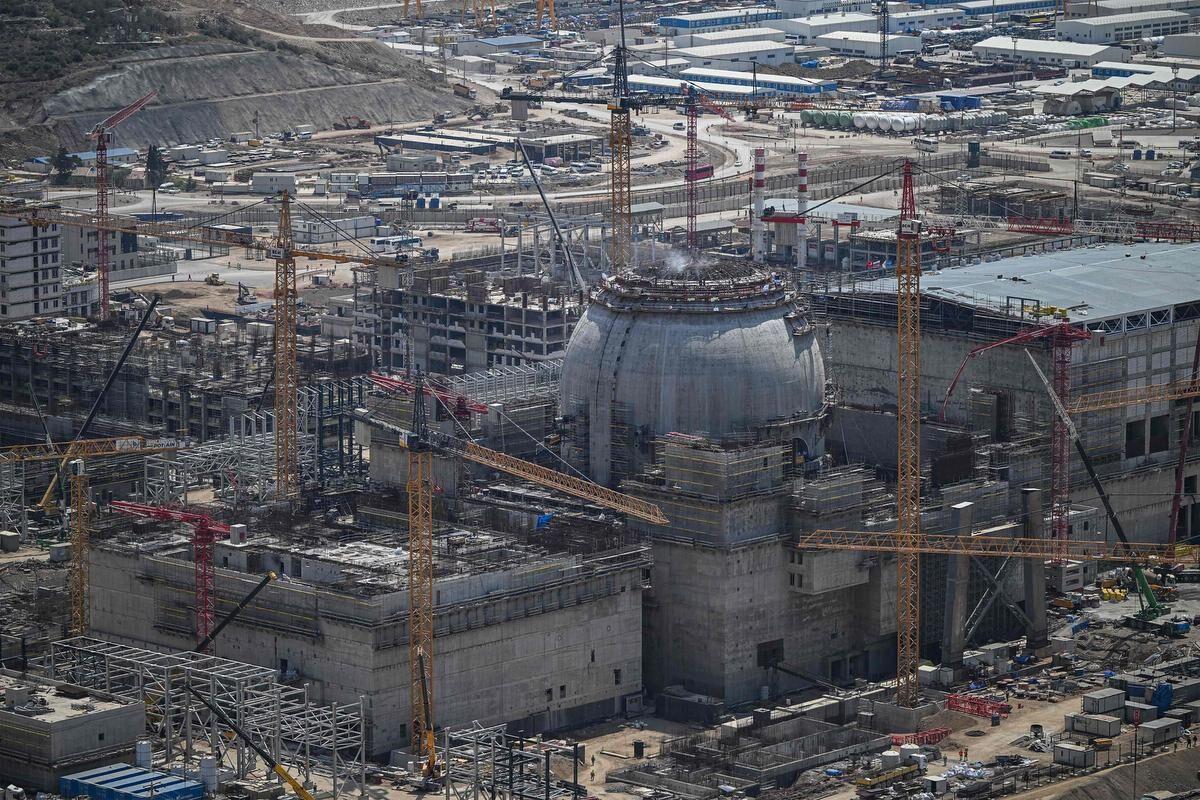 Turkish Police Arrest an Islamic State Suspect Who Worked at a Nuclear Power Plant, Reports Say