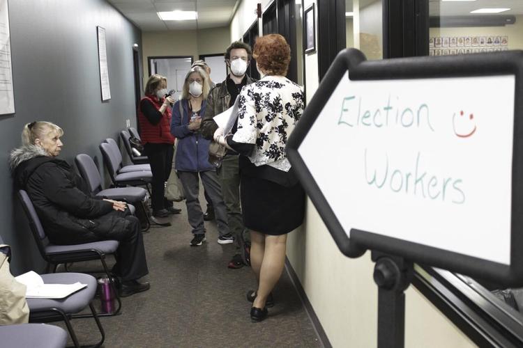 Pressure mounts over Oregon primary ballot fiasco