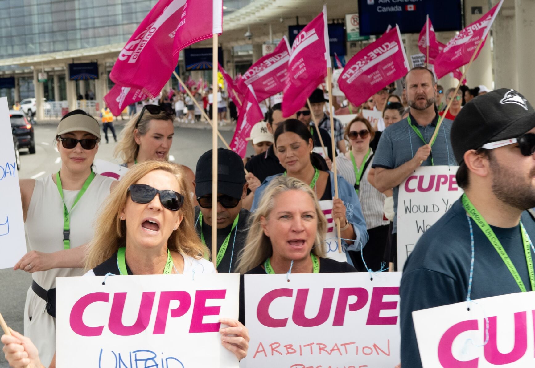 Air Canada cancels plan to resume flights Sunday as union defies back ...