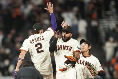 Logan Webb pitches 6 solid innings, Giants hit 5 homers in 11-5 win over Diamondbacks