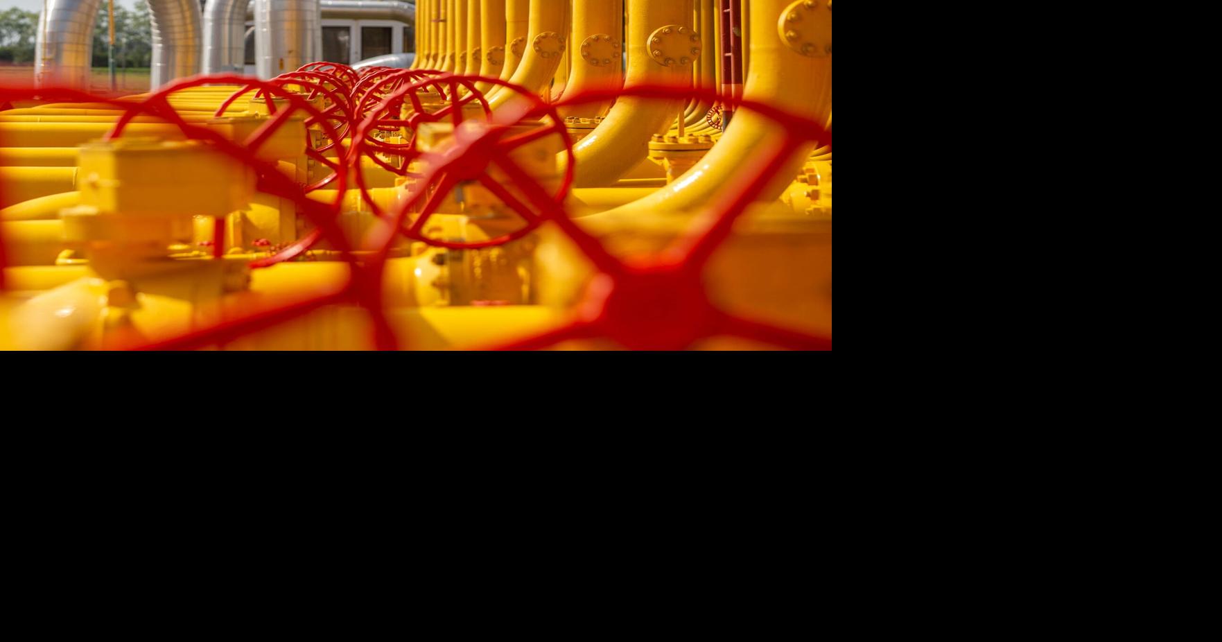 Ukraine halts transit of Russian gas to Europe after a prewar deal expired