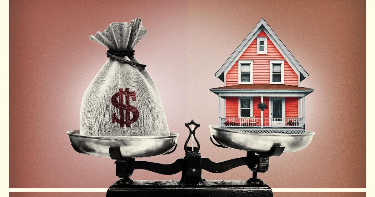 Canadian HELOC debt has hit a high. Here’s what you’re risking when you use your home equity like a credit card