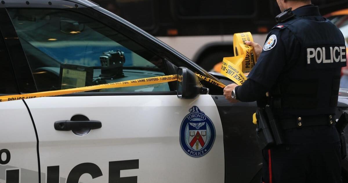 Man seriously injured in North York shooting