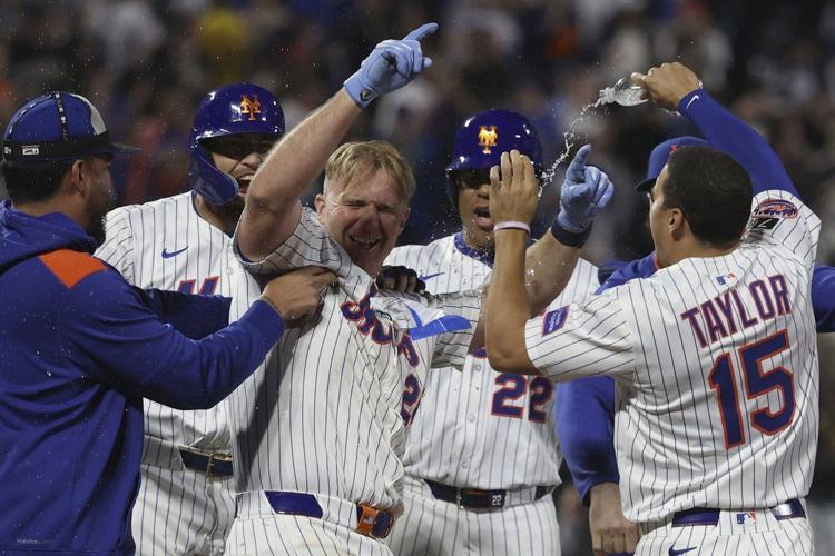 Alonso pushes Mets past Pirates 4-3 after solid outing by Skenes