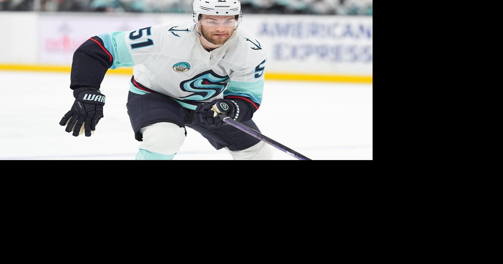 Shane Wright’s 2 goals lead Kraken to 4-2 victory over Kings