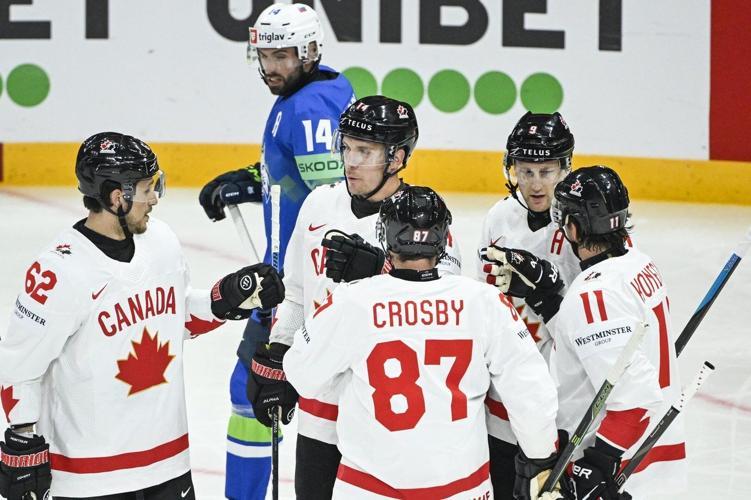 Canada shuts out Slovenia 4-0 to open ice hockey worlds