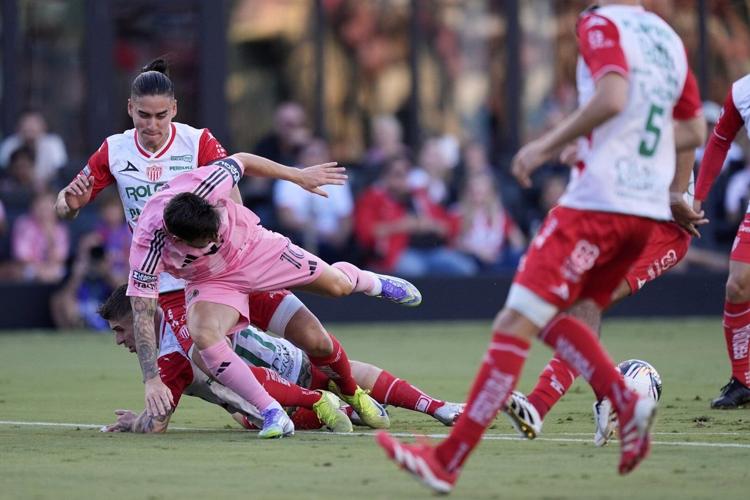 Inter Miami rallies to beat Necaxa on penalty kicks in Leagues Cup after Messi exits with injury