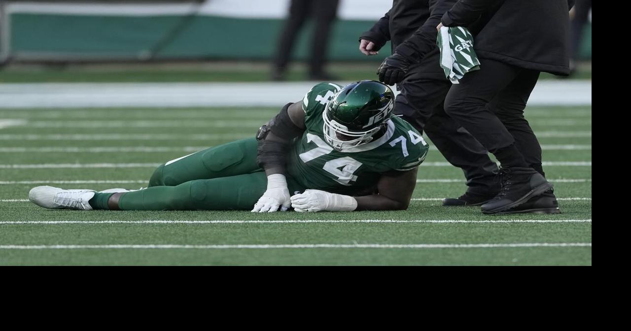 Jets' Rodgers is dealing with a knee issue, rookie Fashanu is headed to IR with foot injury