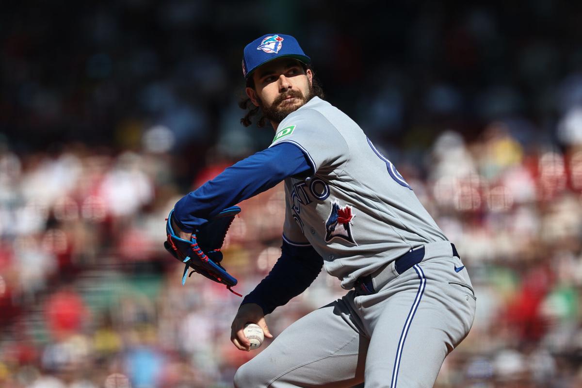 Jays vs. Red Sox: Dylan Cease gives Toronto life in Boston