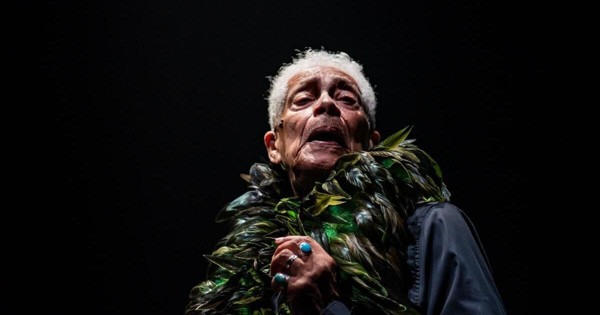 Review Walter Borden’s ‘The Last Epistle of Tightrope Time’ Review Walter Borden’s ‘The Last Epistle of Tightrope Time’