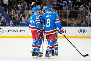 Jason Zucker’s third-period goal lifts the Sabres past the Rangers 5-3