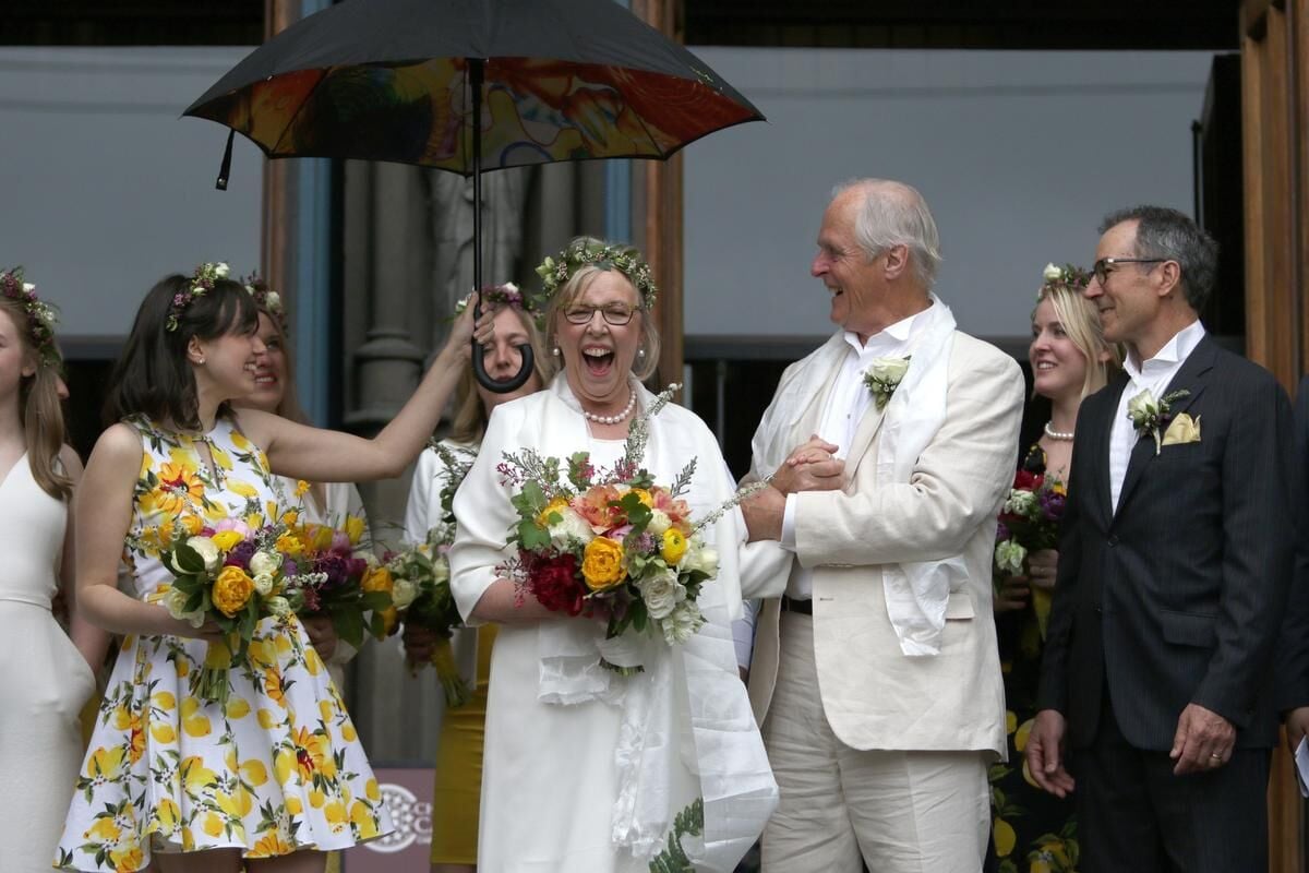 Elizabeth May s honeymoon could be just beginning