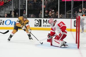 Schmid makes 24 saves, Barbashev scores in Golden Knights' 1-0 victory over Red Wings