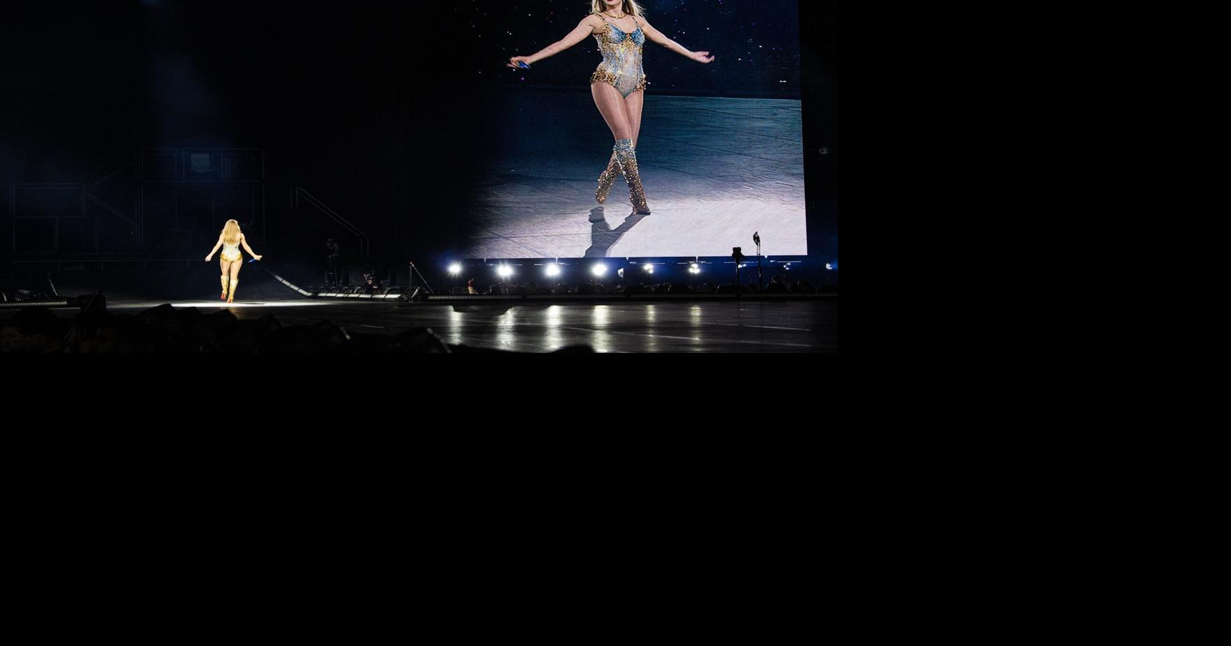 Taylor Swift's Toronto Eras Tour: A Record-Breaking Night at Rogers Centre - News Directory 3