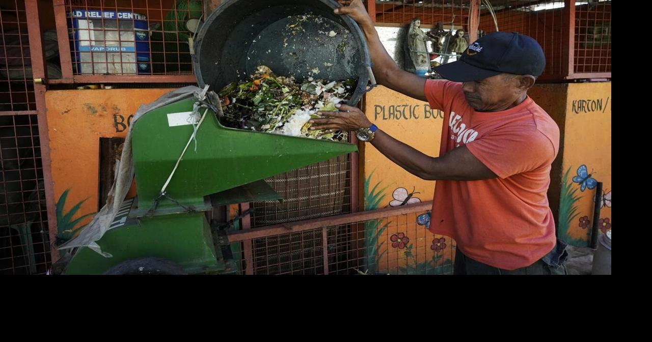 Waste pickers collect food waste, help combat climate change